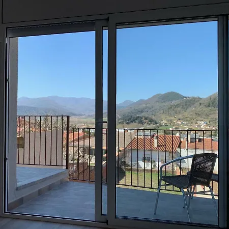 El Niu Del Volca Apartment Olot Exterior photo